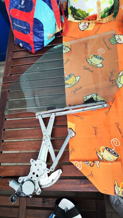 Elevador com vidro direito Suzuki Swift III MZ EZ