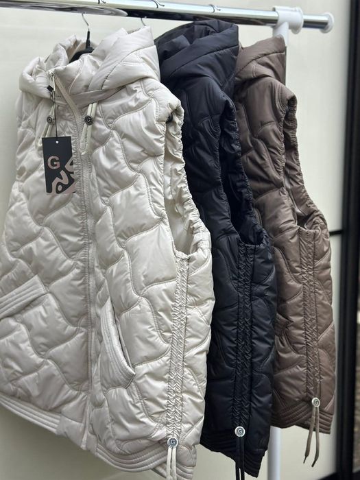 Жилетка стьобана демісезон осінь-весна 46-60