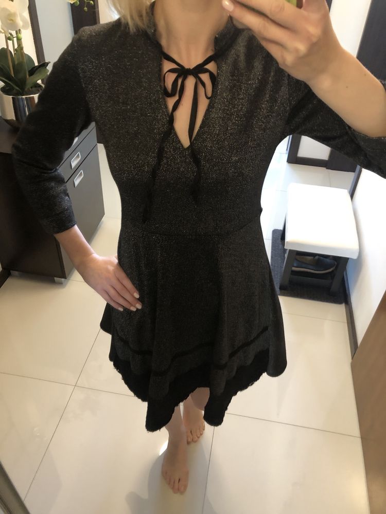 Czarno-srebrna sukienka, 38