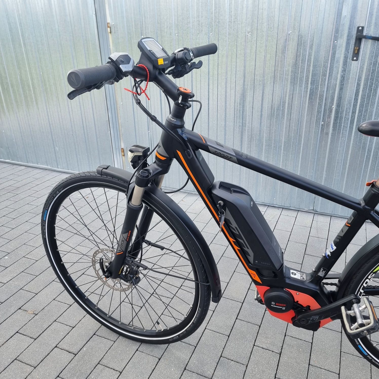 Rower elektryczny KTM rama M 48 cm Bosch  Performance CX 36v