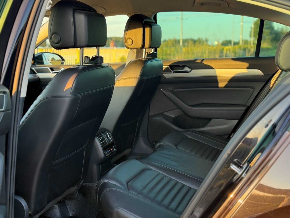 VW Passat 2.0 220 KM 2017r.