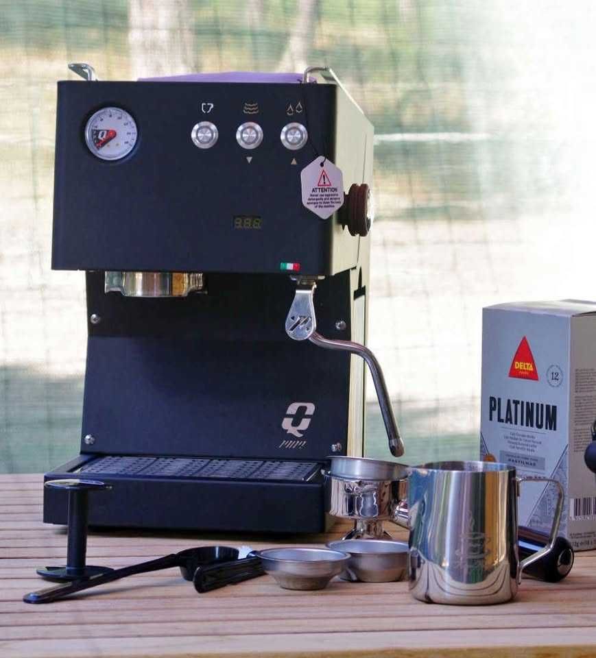 Máquina de ESPRESSO profissional quase nova, Quickmill.