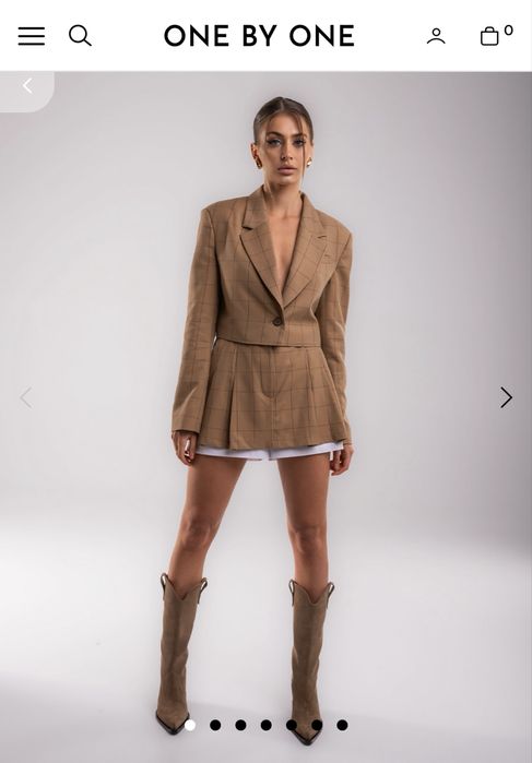 Костюм one by one