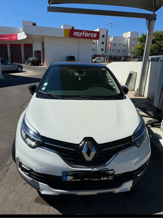 Renault Captur caixa automática