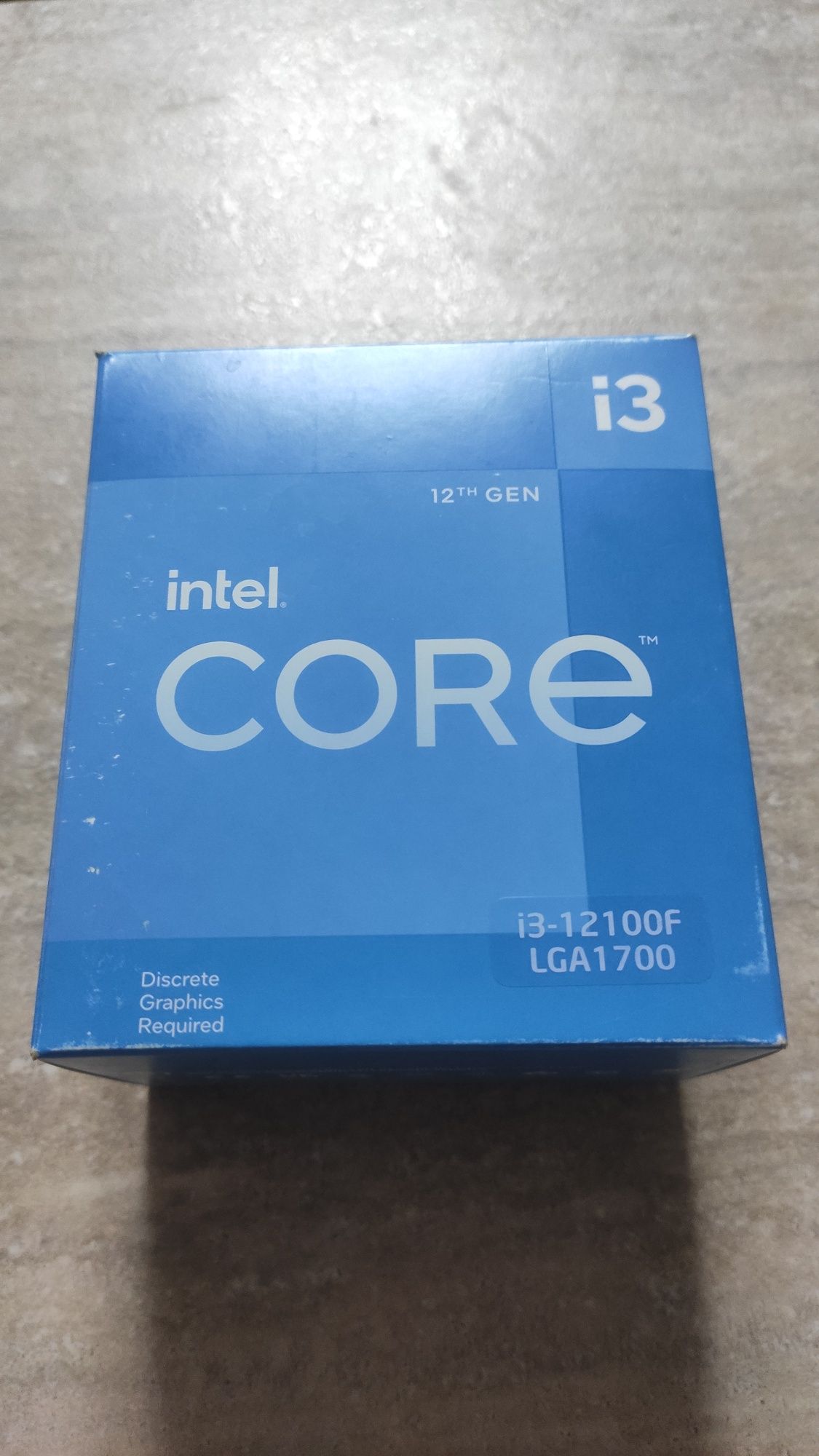 Intel Core i3-12100f box