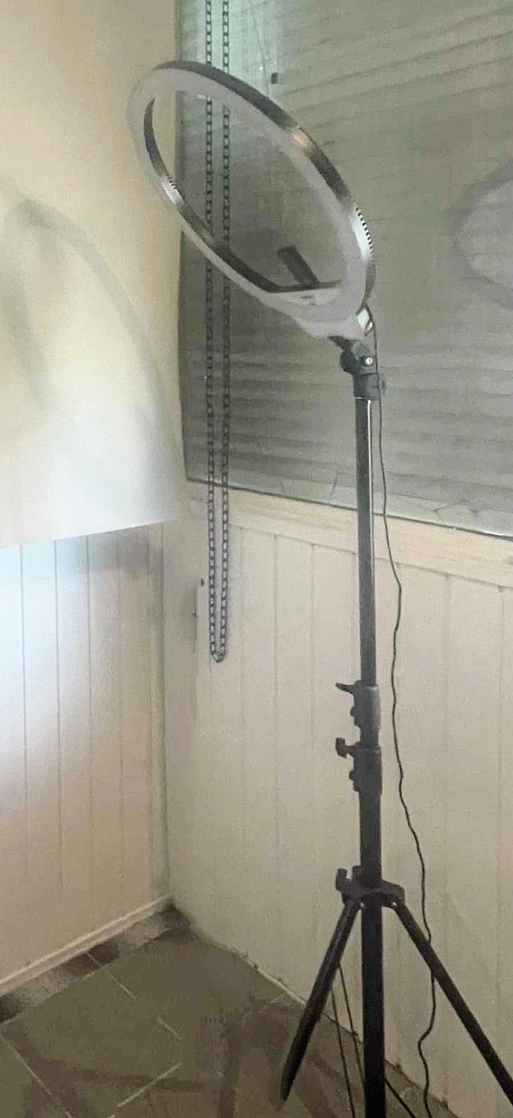 Lampa pierścieniowa LED Yong nuo yn608
