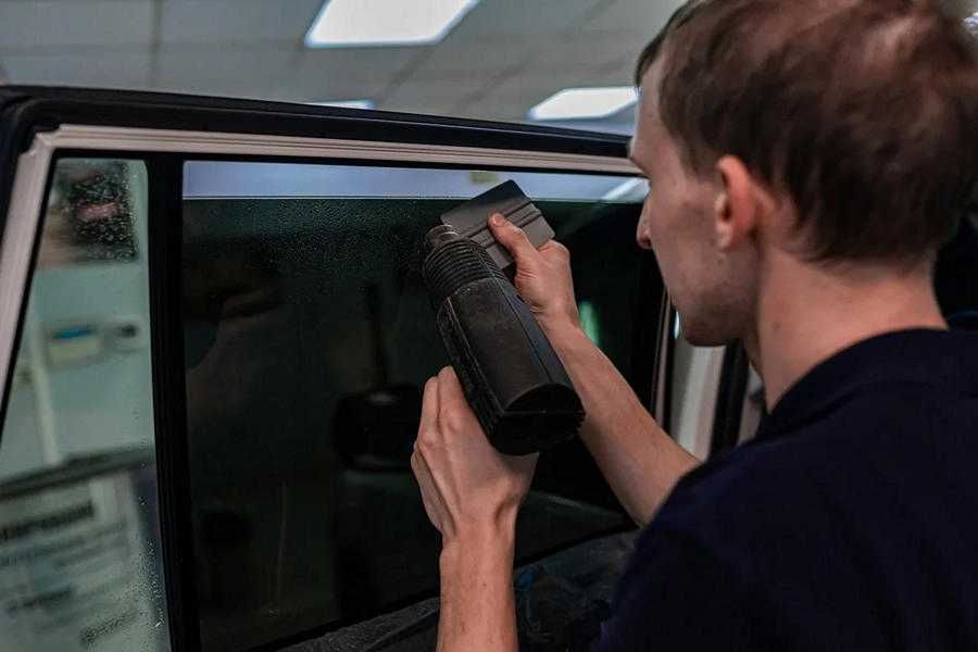 Тонирование, бронирование авто стекол пленками USA, -30%, атермальная