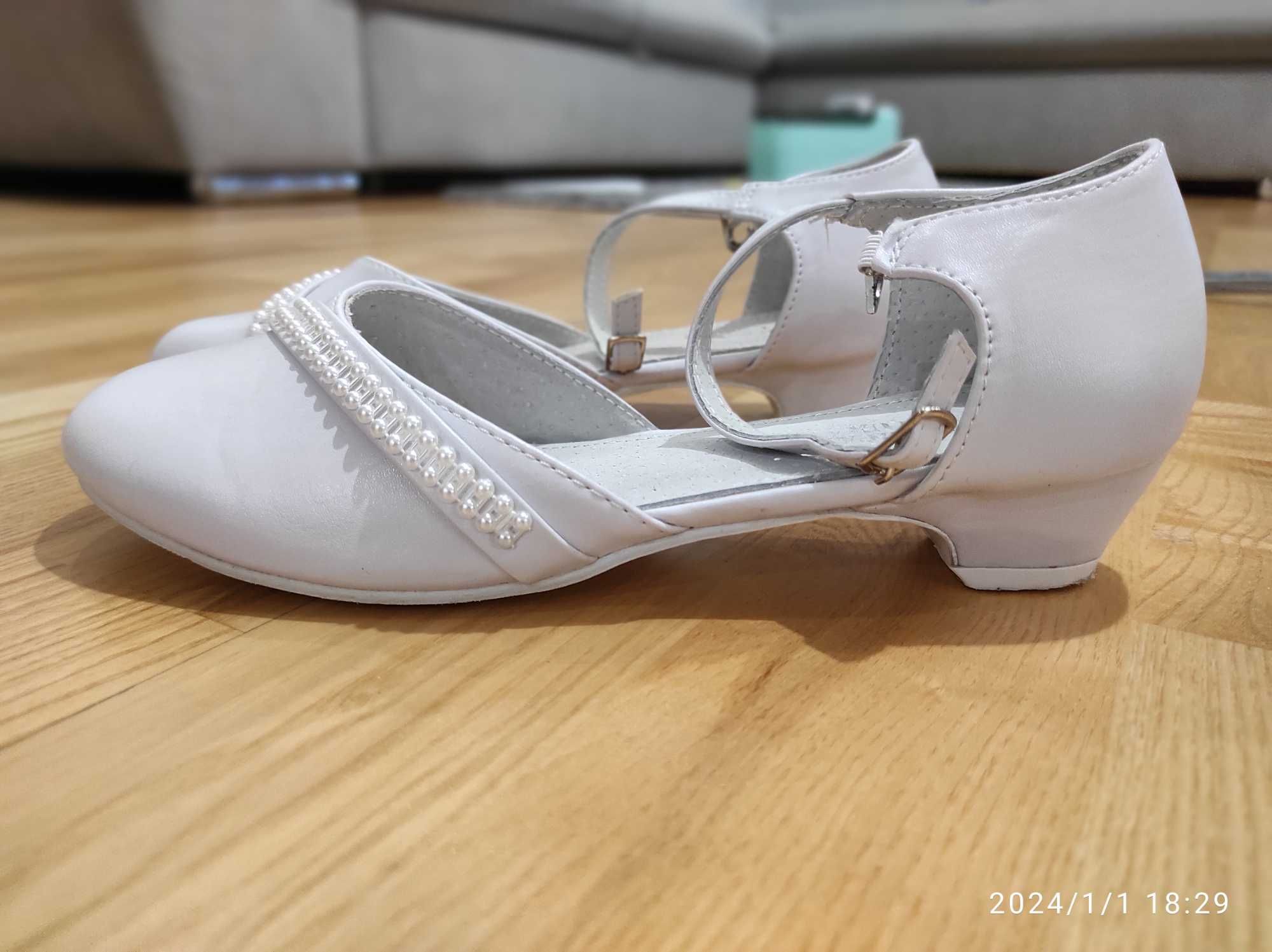 Buty komunijne rozm. 36