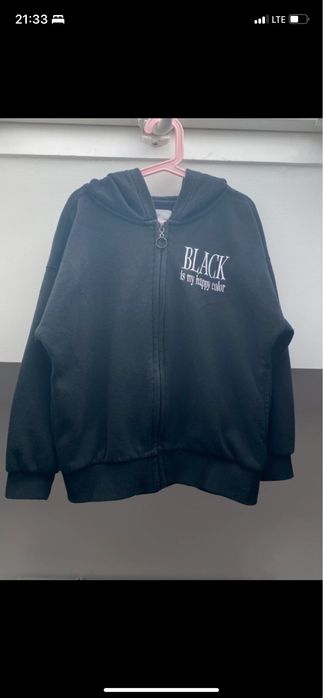 Bluzka zapinana na zamek błyskawiczny Wednesday