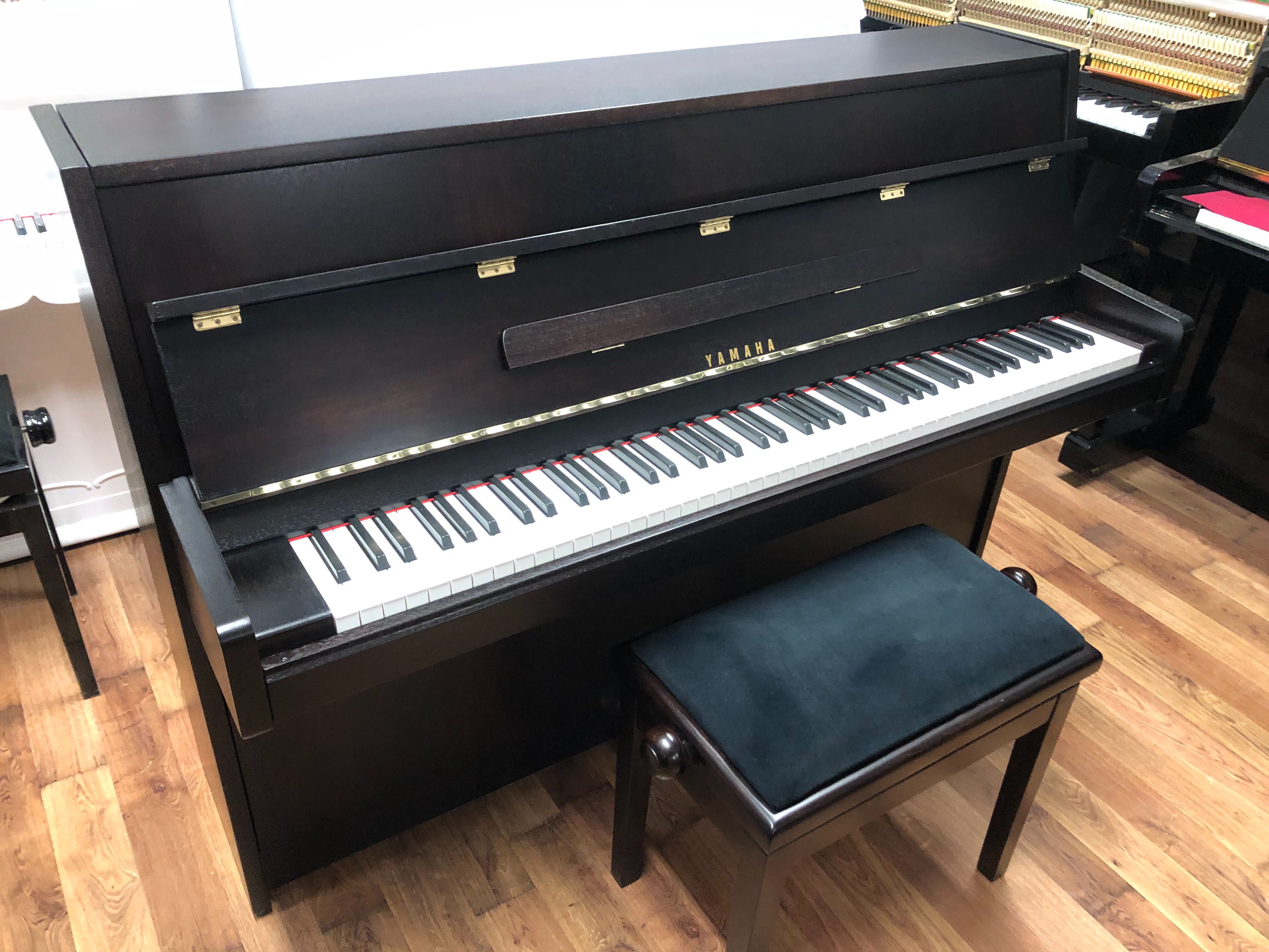 Pianino yamaha wenge