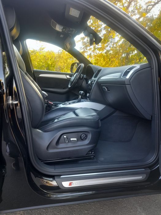 Продаю Audi SQ5 2015 г