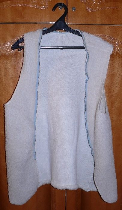 Джинсовый плащ женский синий с вышивкой, р.50