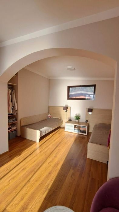 Будинок, м.Бар, Чорногорія