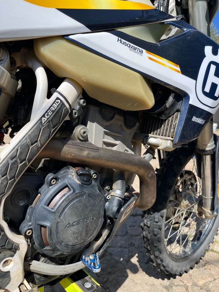 Husqvarna FE 250 de 2017 matrículada