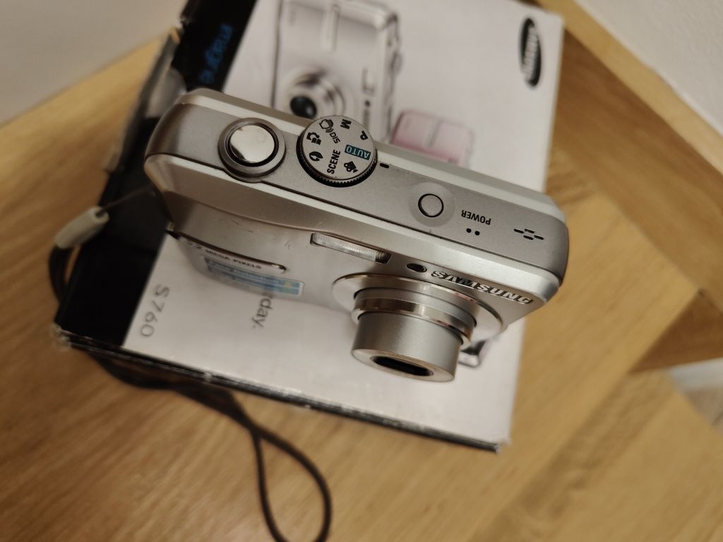 Aparat kompaktowy Samsung S760