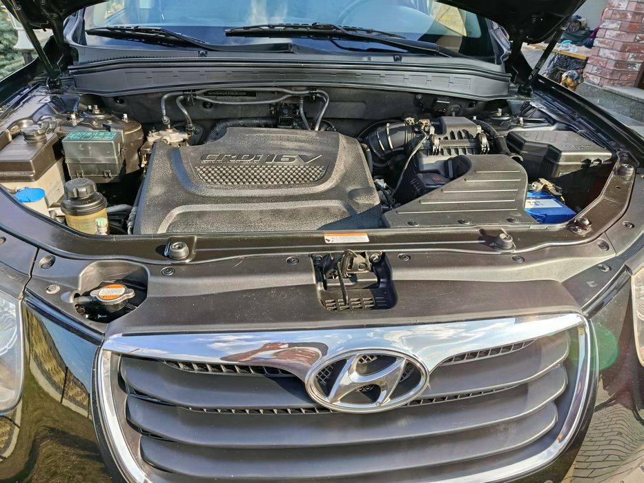 Тільки заїхала, гарний стан.  Рідня фарба. Все працює ок