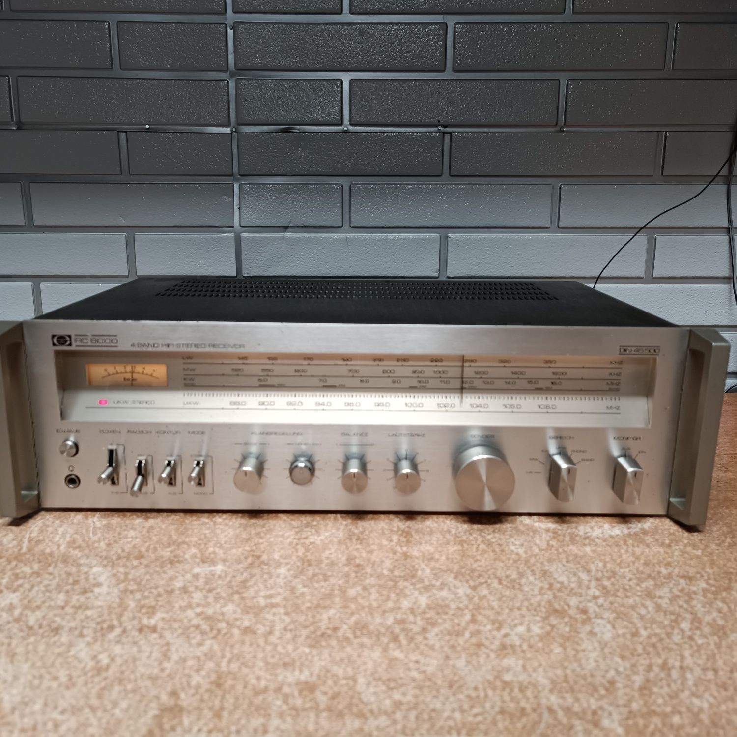 Amplituner ELITE RC-8000. HiFi Din 45500