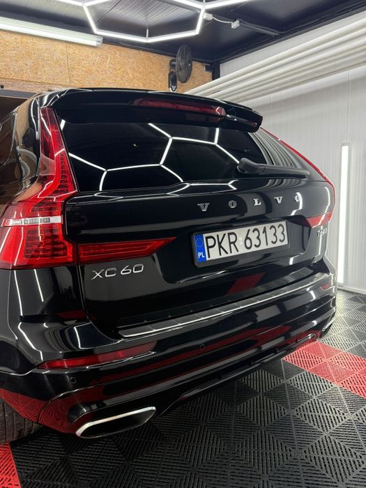 Volvo XC60 T6 AWD R-Design Polestar