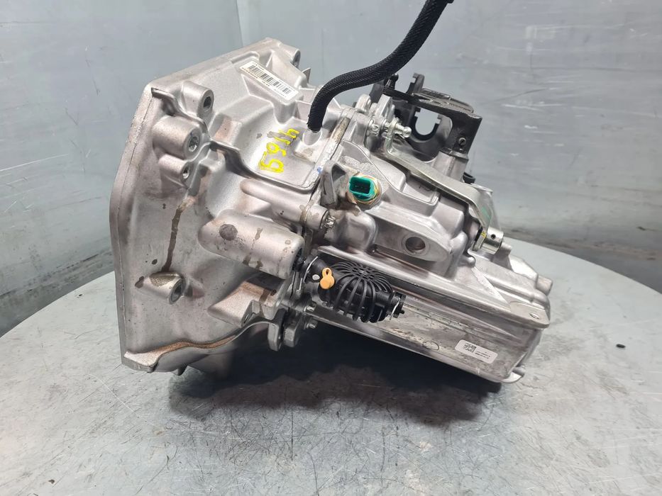 Caixa de velocidades manual DACIA Sandero III