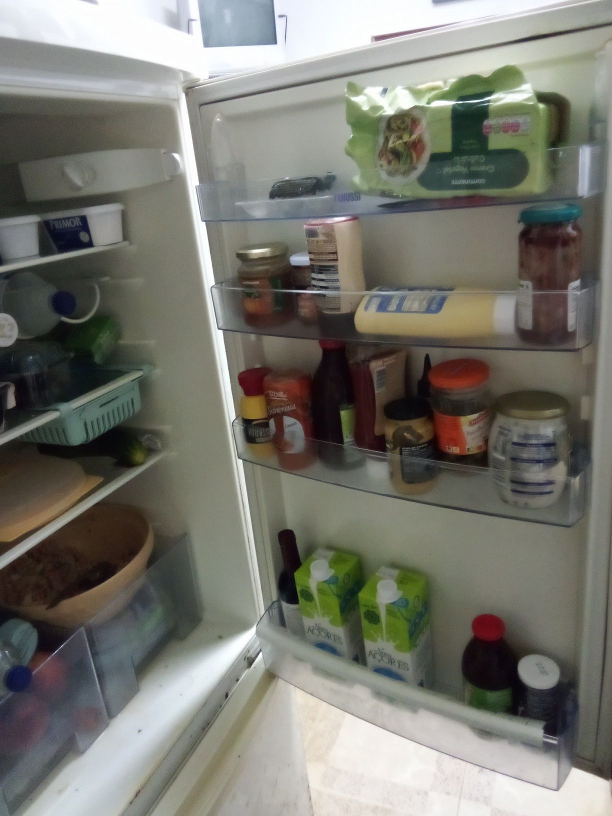 Frigorífico Zanussi a funcionar - urgente