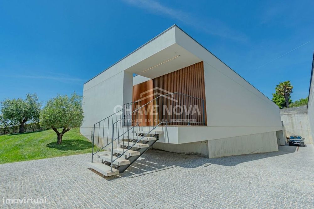 Moradia de Luxo T3 em Mozelos, Sta. Maria da Feira