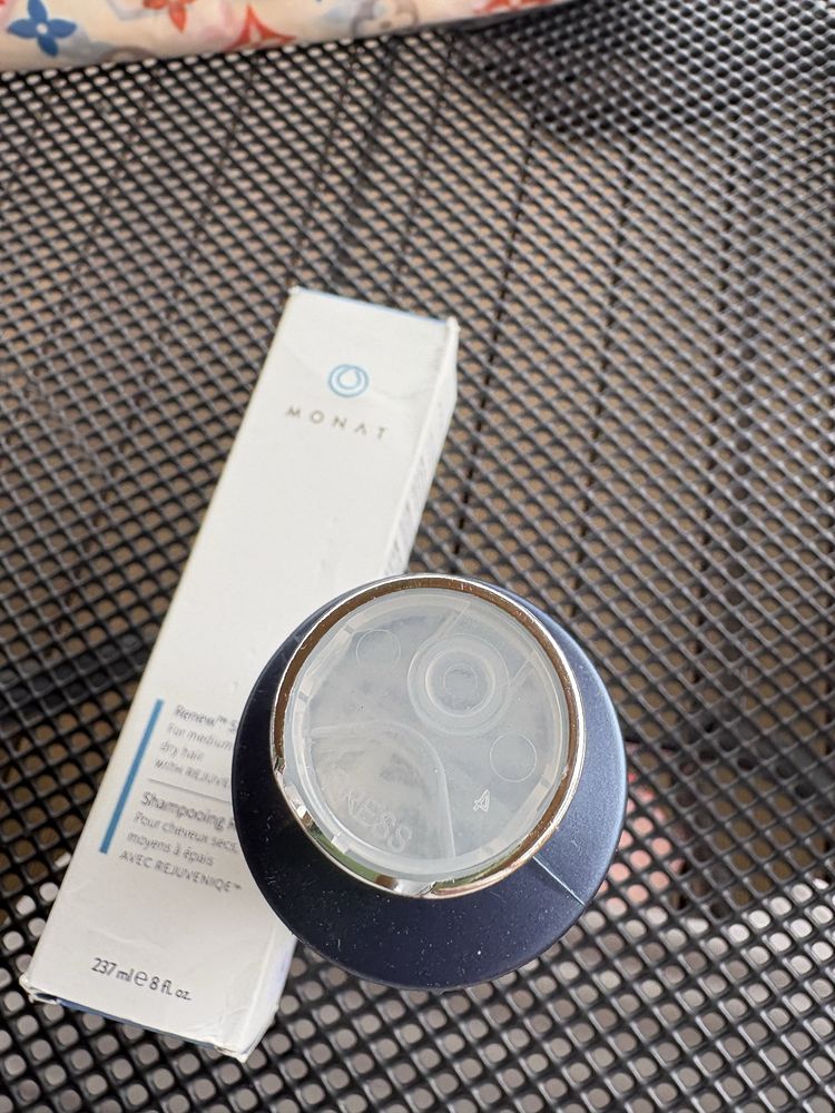 Monat Renew Shampoo