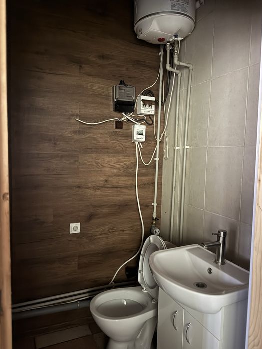 Здається в оренду приміщення в Центрі міста .