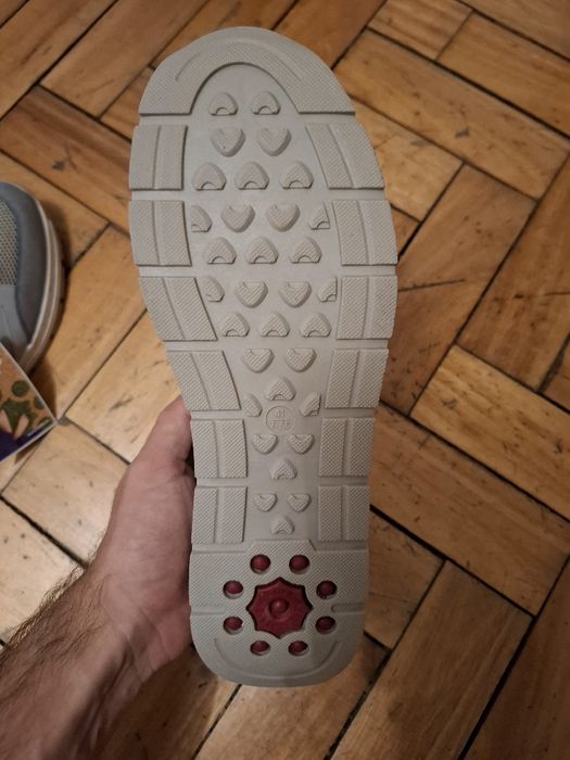 Sapatos tamanho 41