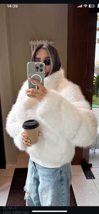 Зимня біла шубка, нова