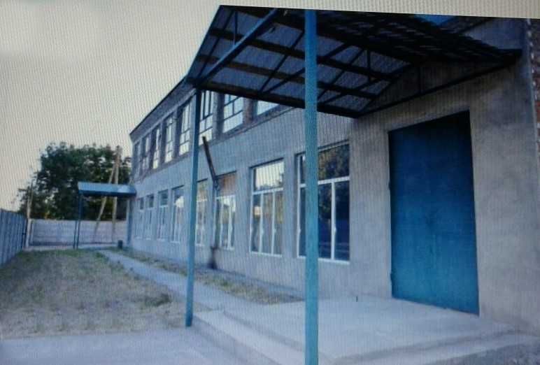 Продам здание Черниговская область, г.Ичня – 990 кв.м.