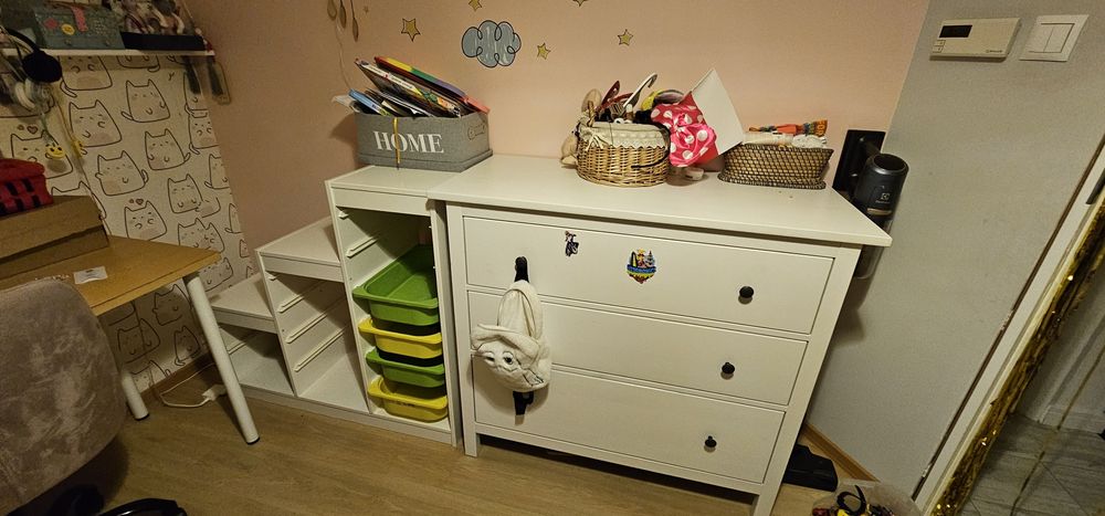 Sprzedam Zestaw mebli