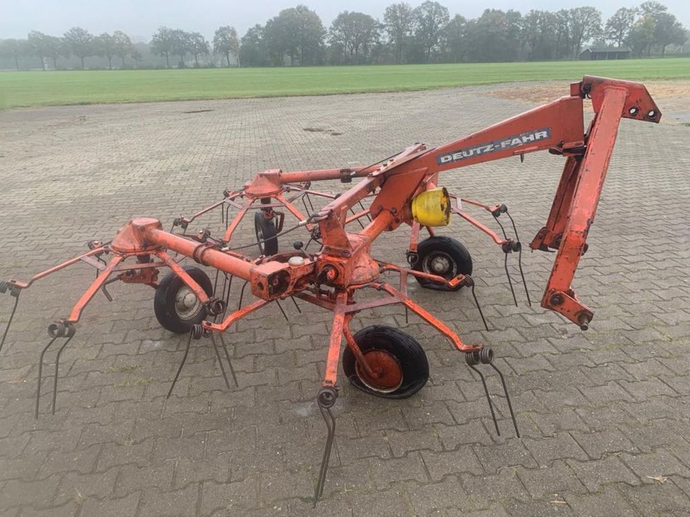 Przetrząsarka, przewracarka karuzelowa 4-5m DEUTZ FAHR, KUHN, NIEMEYER