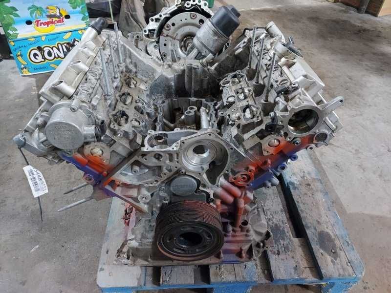 Двигатель AUDI Q7 4M 3.0L V-6 DI 2018, 06E100036K