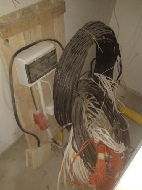 przyłącze elektryczne