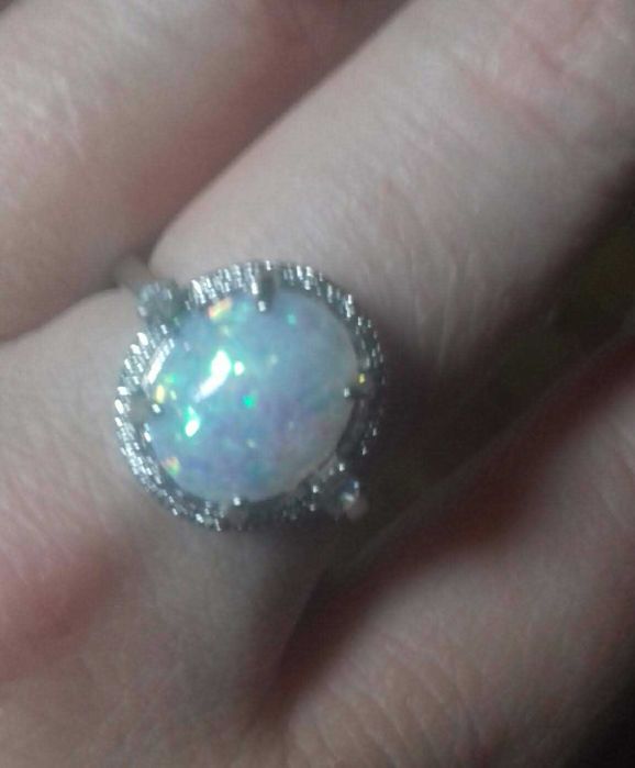 pierścionek srebrny z opalem