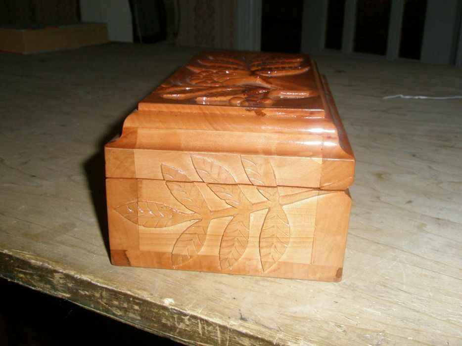 Шкатулка из груши