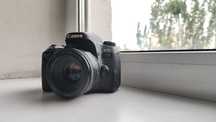 Canon 77d(800d) + canon 50mm f1.8(ідеальний стан) + 4 акума + сумка