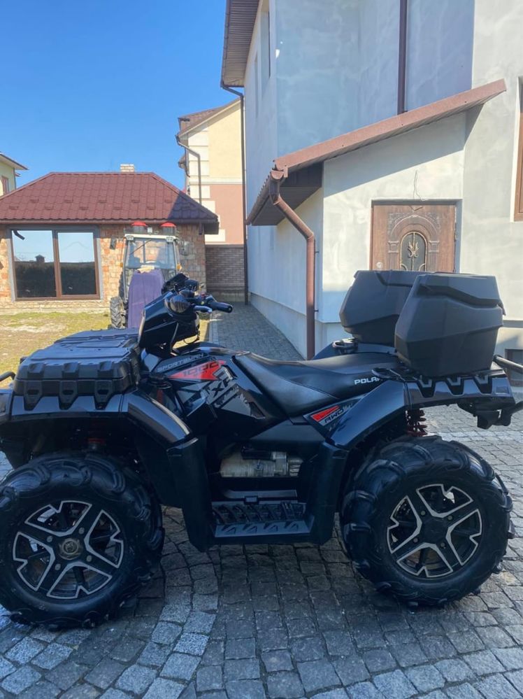 Квадроцикл Polaris 1000
