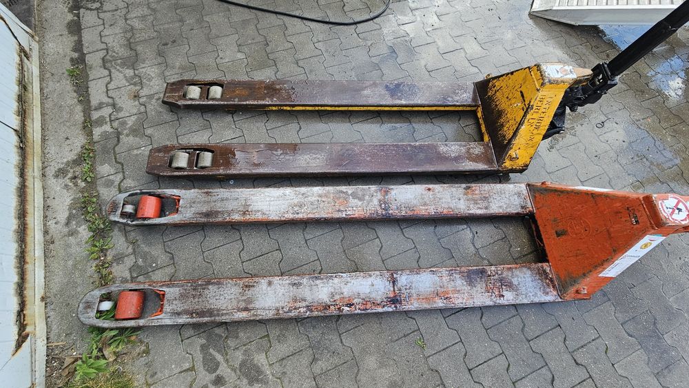 Wózek paletowy paleciak długi dl.wideł  1600 mm udźwig 2000 kg