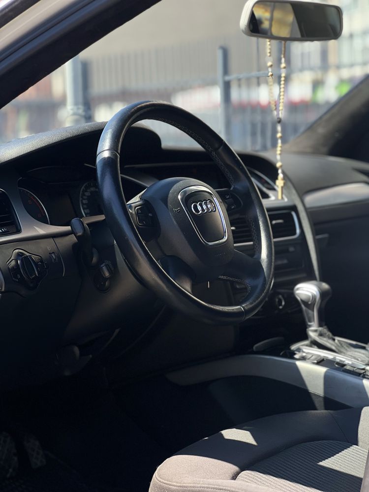 Audi A4 B8 2.0 TDI