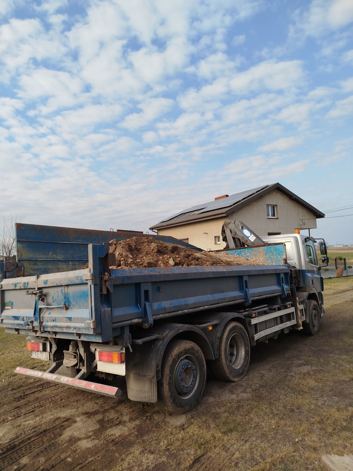 Transport. Rozbiórki, Ziemia, wywóz gruzu. Transportu drewna