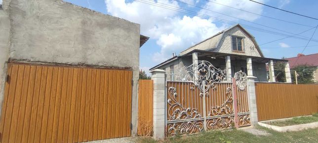 Продам  дом в пригороде Одессы
