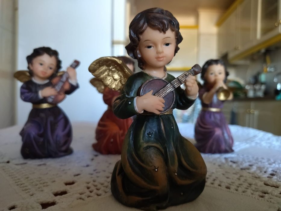 Conjunto de 4 anjos em marfinite