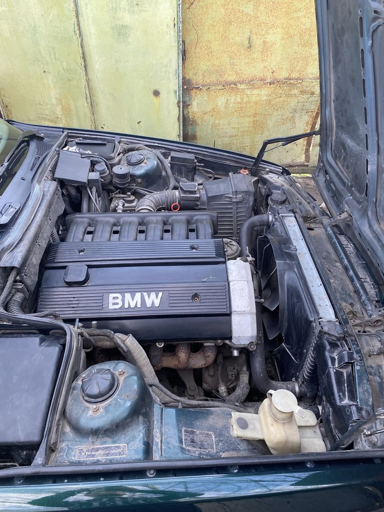 BMW E34, 525i 24v