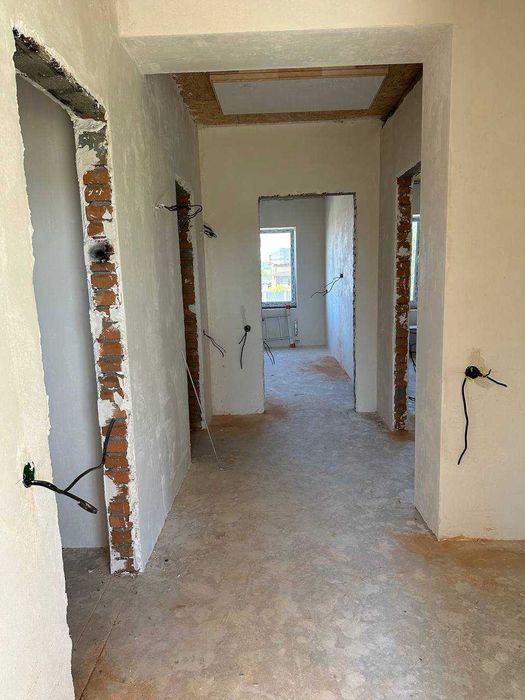 Новий будинок 150 м²  КМ «БАЛАТОН» з резервом тепла  та видом на озеро