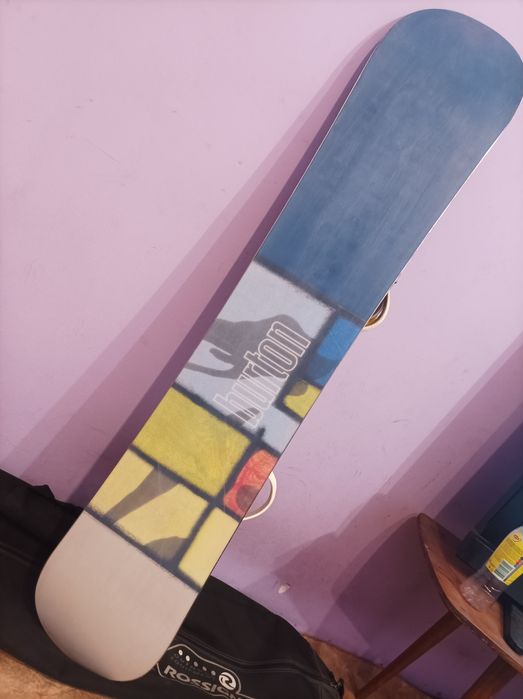 Продам Сноуборд Burton з чохлом Rossignol