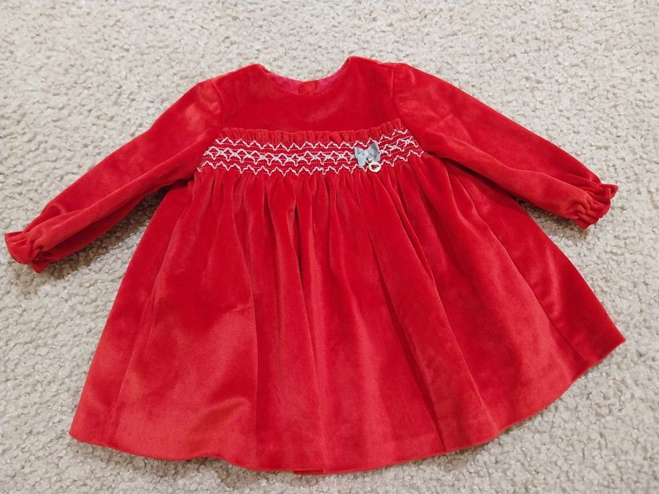 Vestido Mayoral . 4-6 meses