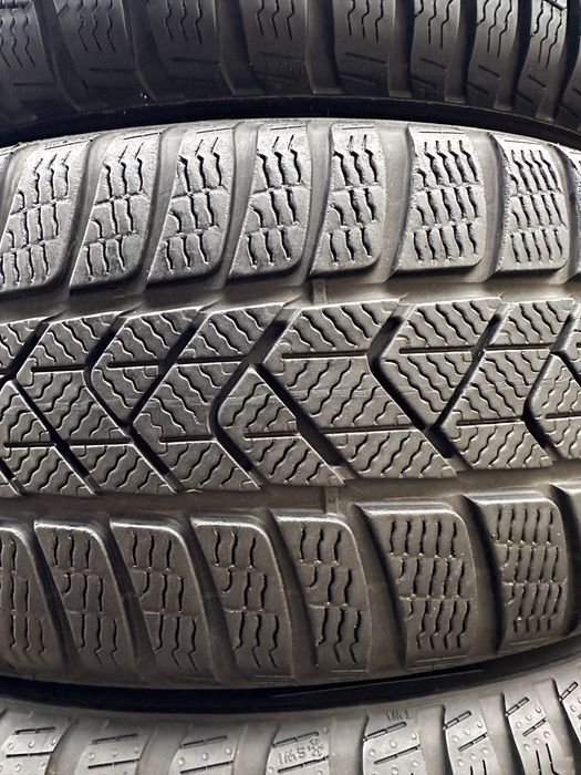 205/50/17 Pirelli Sottozero 3