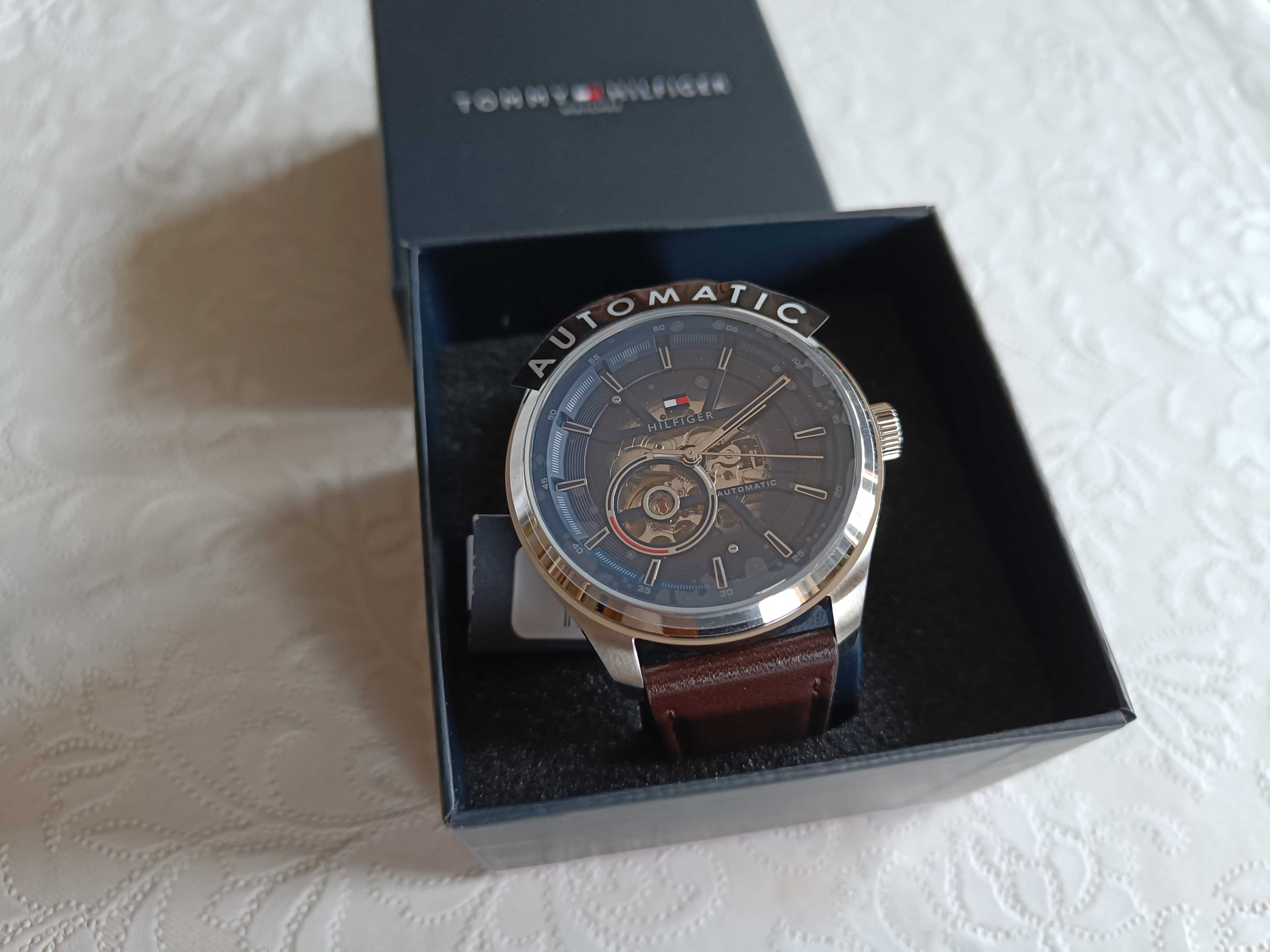 Męski zegarek TOMMY HILFIGER OLIVER automatic automatyczny