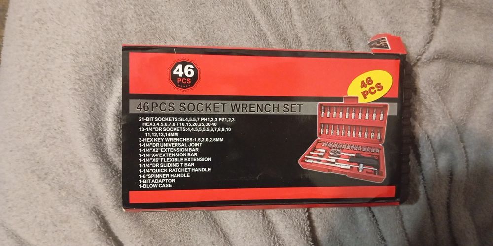 Продаю  набору ключив